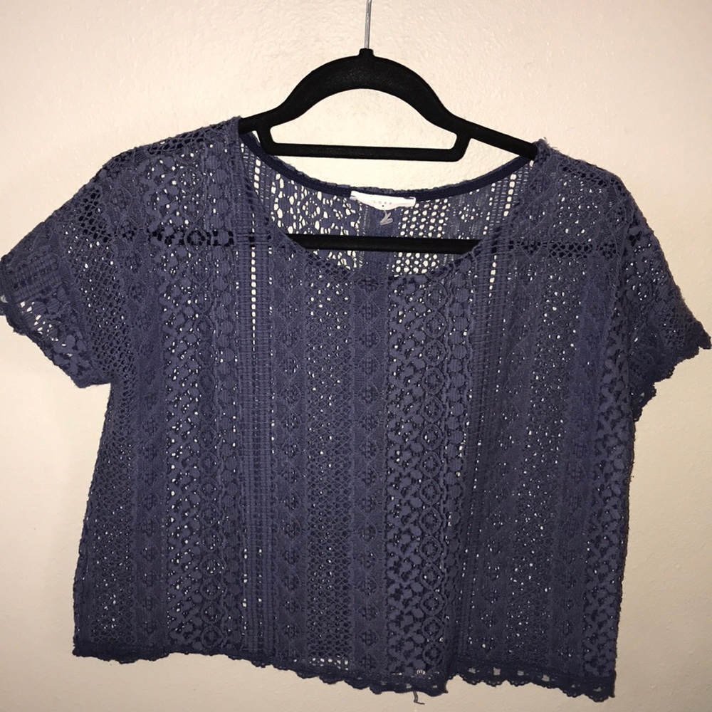 LUSH top size L